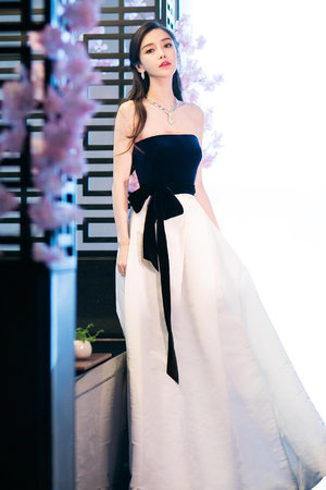 草民辣妹子免费观看电视剧